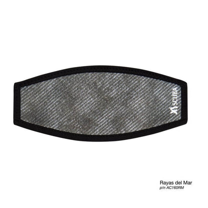 XS Scuba Neoprene Mask Strap Pad - Rayas del Mar - 4